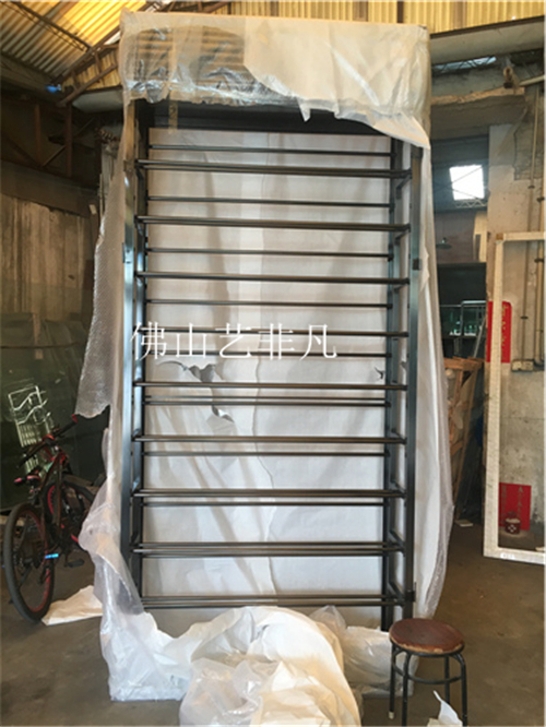 滄州酒店別墅裝飾裝潢不銹鋼鍍鈦紅酒柜