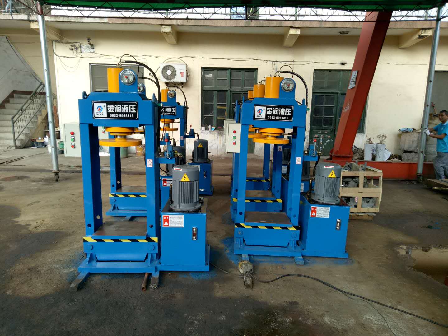 龍門液壓制造機(jī)械設(shè)備圖片/龍門液壓制造機(jī)械設(shè)備樣板圖 (2)