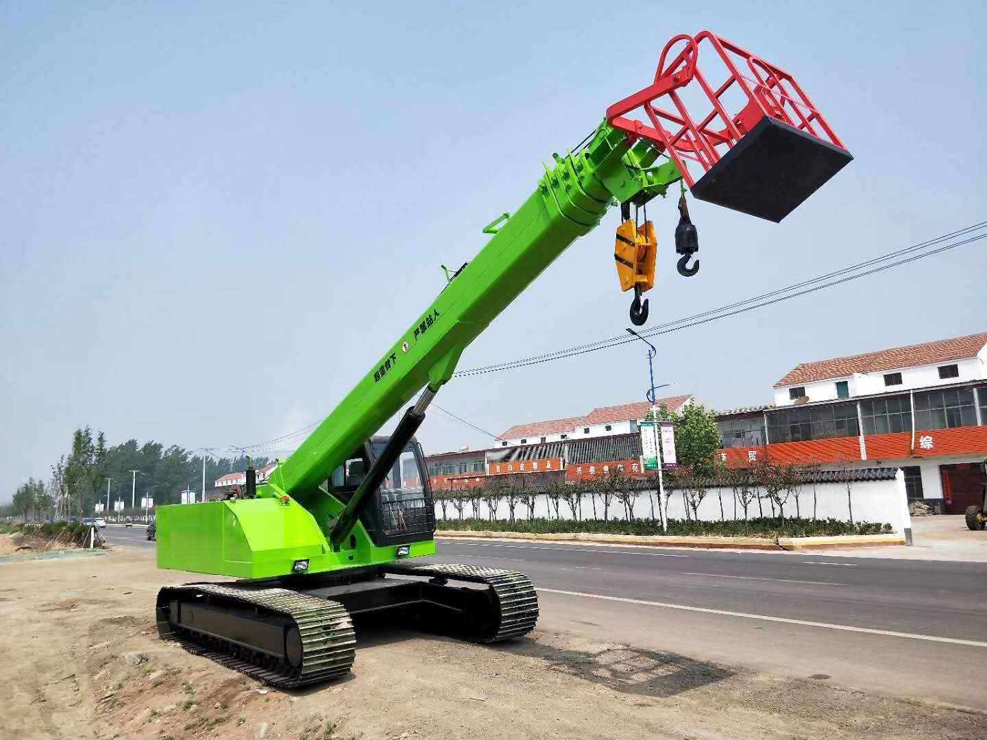 新款履帶吊，履帶起重機(jī)，伸縮臂履 新款20噸履帶吊，履帶起重機(jī)