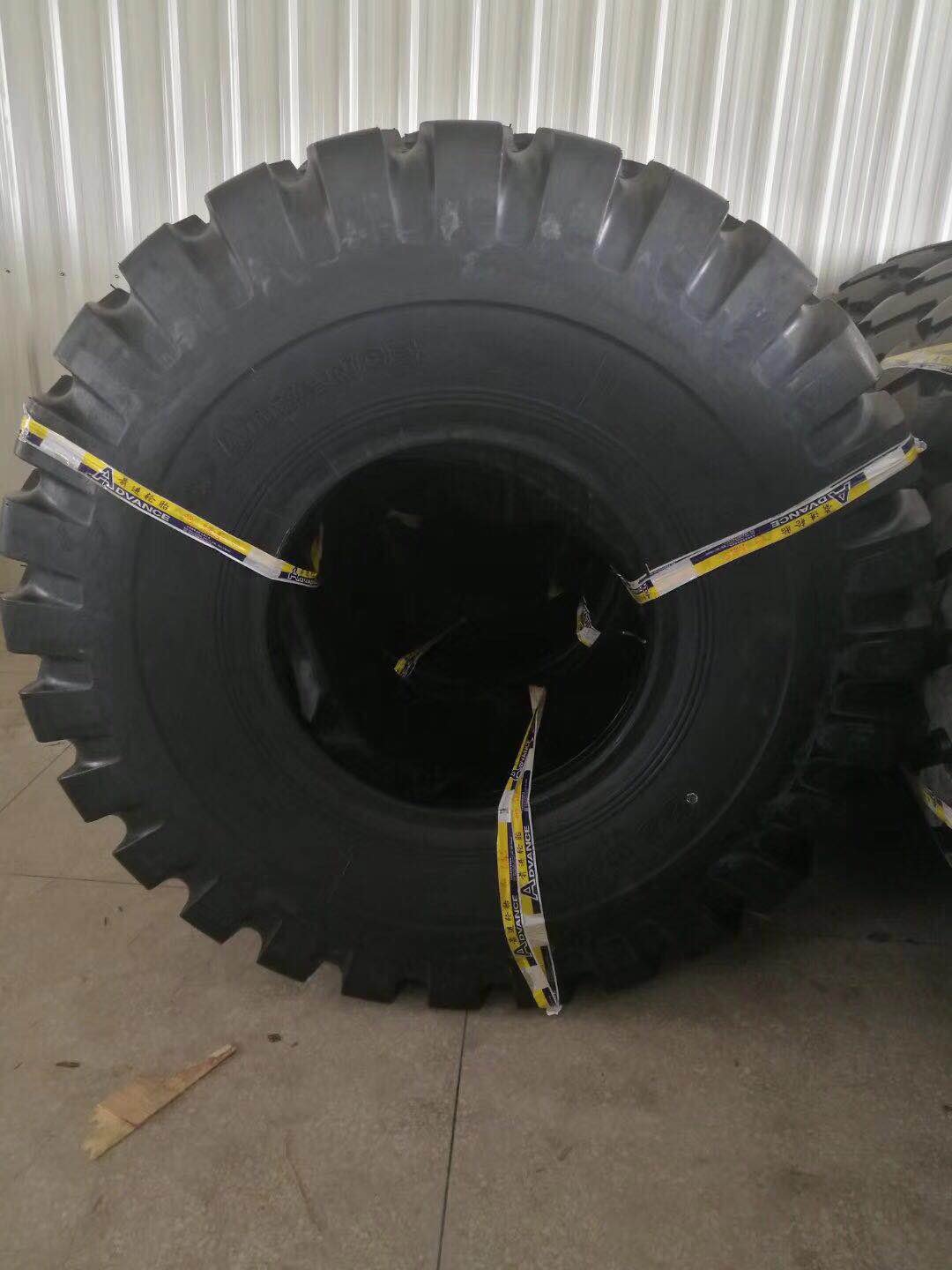 輪胎優(yōu)質(zhì)供應(yīng)圖片/輪胎優(yōu)質(zhì)供應(yīng)樣板圖 (2)