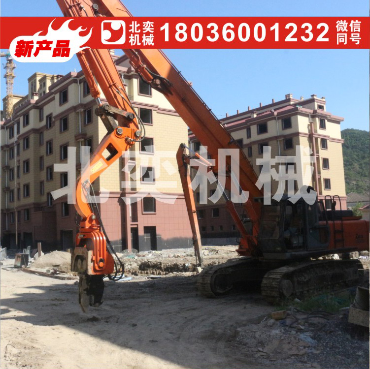 日立挖掘機(jī)改裝鋼板樁打拔樁機(jī)圖片