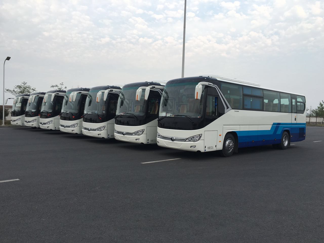 班車租賃圖片/班車租賃樣板圖 (1)