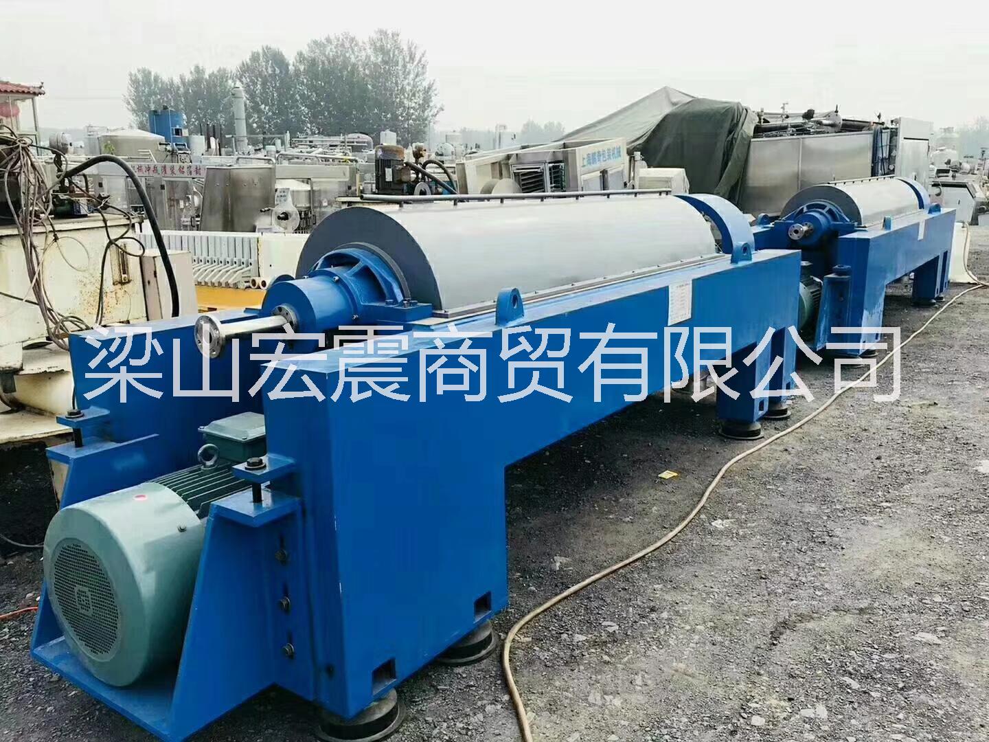 急售臥螺離心機九成新