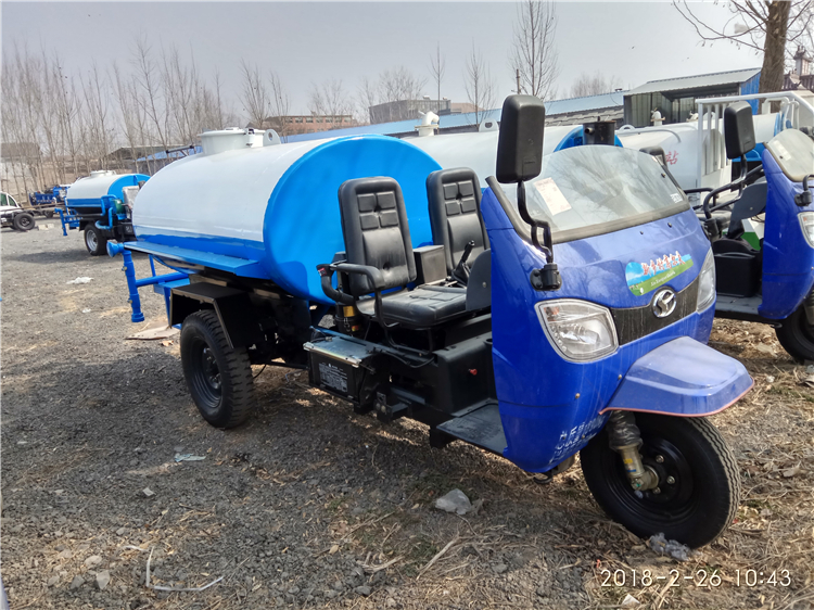 灑水車圖片/灑水車樣板圖 (4)