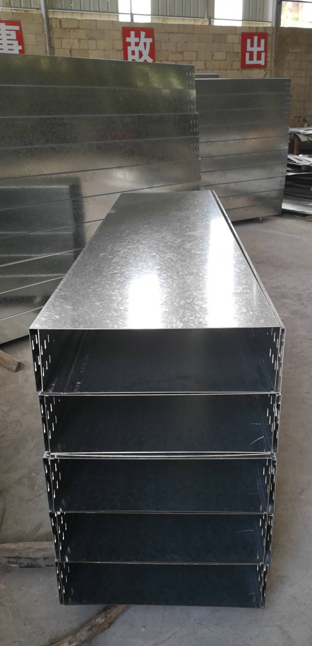 HDPE鋼帶增強(qiáng)螺旋波紋管圖片/HDPE鋼帶增強(qiáng)螺旋波紋管樣板圖 (3)