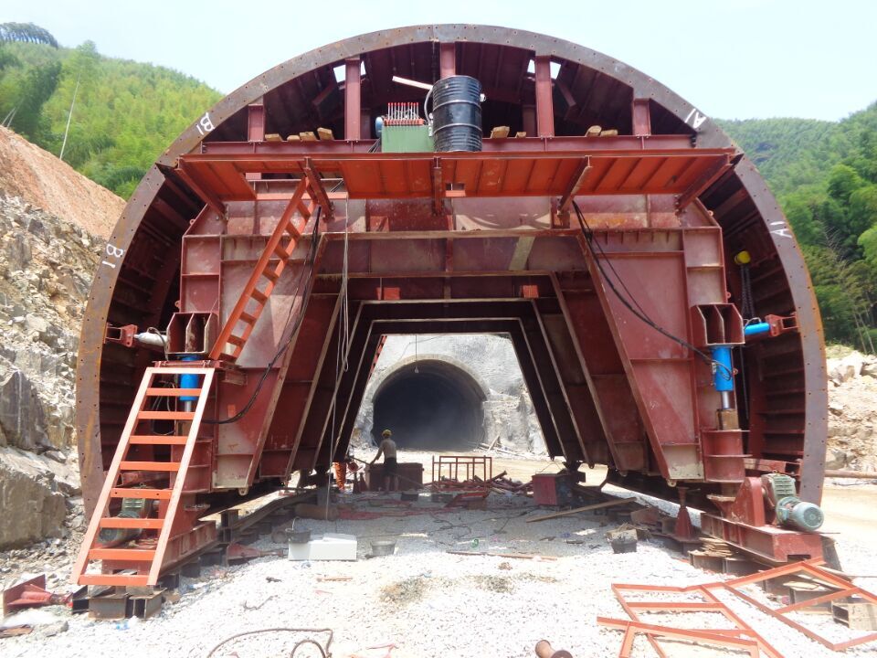 福建鋼模板臺車
