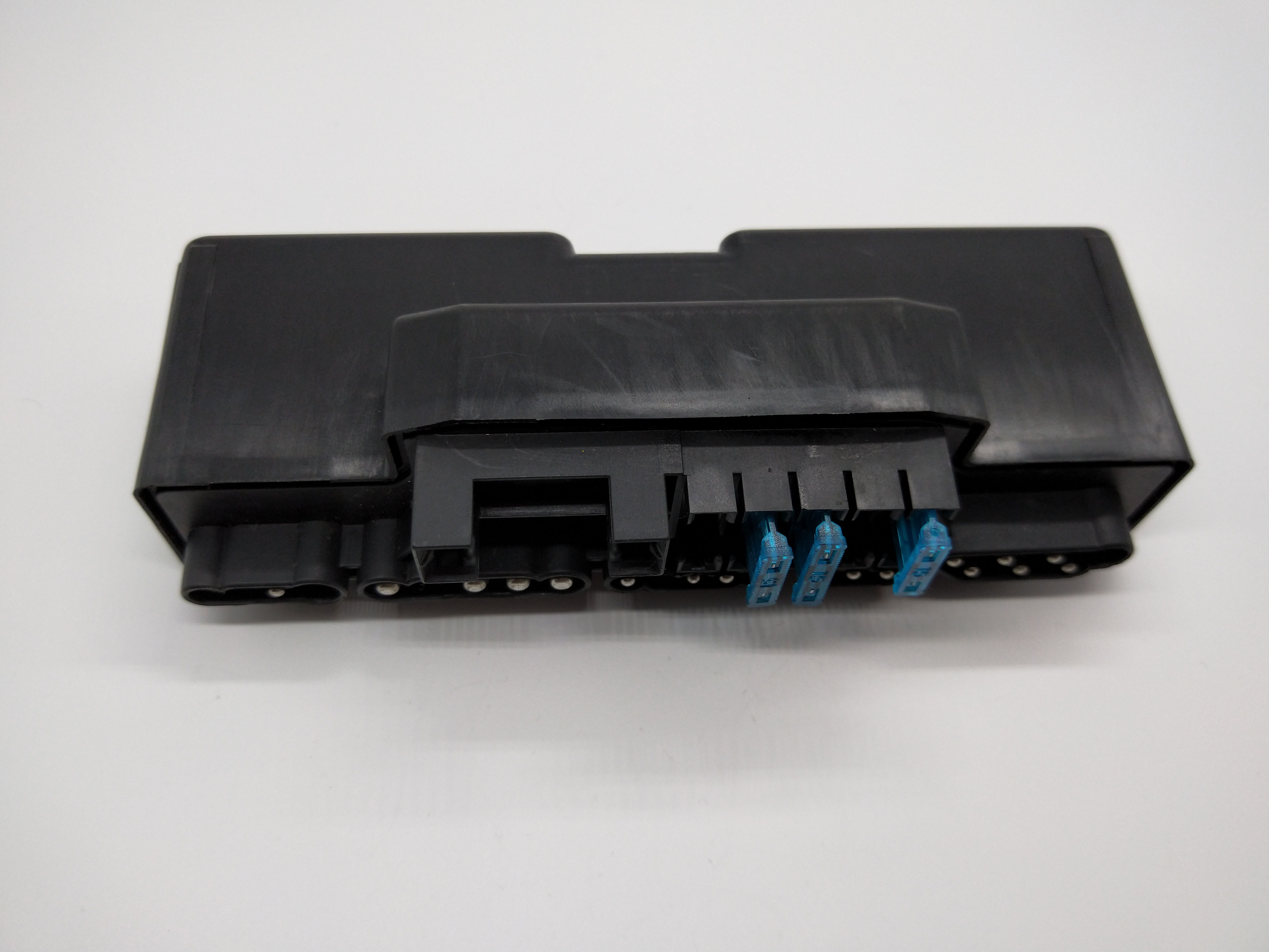 廠家直銷繼電器控制器OEM2105400472　