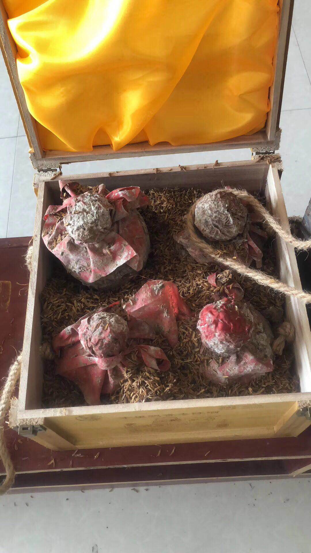 地下窖藏老酒圖片/地下窖藏老酒樣板圖 (4)