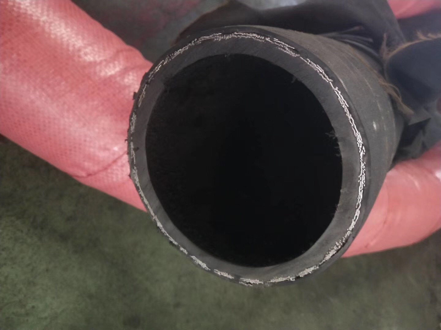 夾布膠管專業(yè)生產(chǎn)制造廠家圖片/夾布膠管專業(yè)生產(chǎn)制造廠家樣板圖 (3)