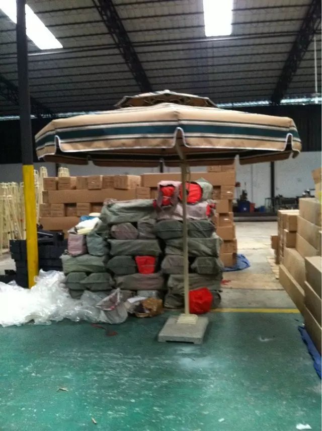 2.5米圓形側(cè)立傘圓形崗位傘圖片/2.5米圓形側(cè)立傘圓形崗位傘樣板圖 (4)