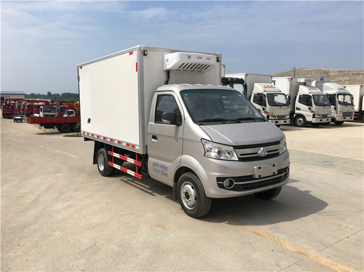 長安跨越后雙輪冷藏車 廠家報(bào)價(jià)