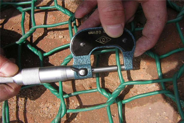 石籠網(wǎng)堤岸圖片/石籠網(wǎng)堤岸樣板圖 (4)