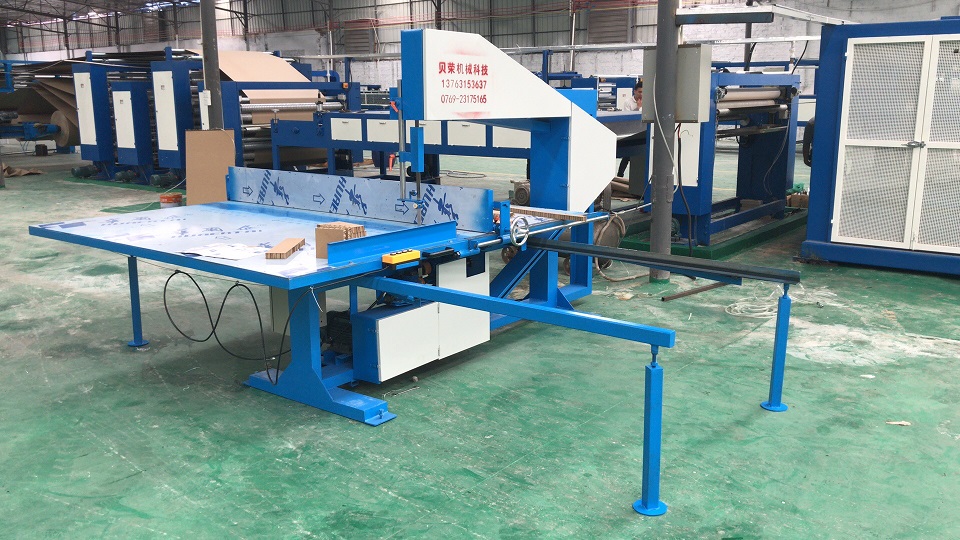 立切機，直切機，裁切機，豎切機圖片