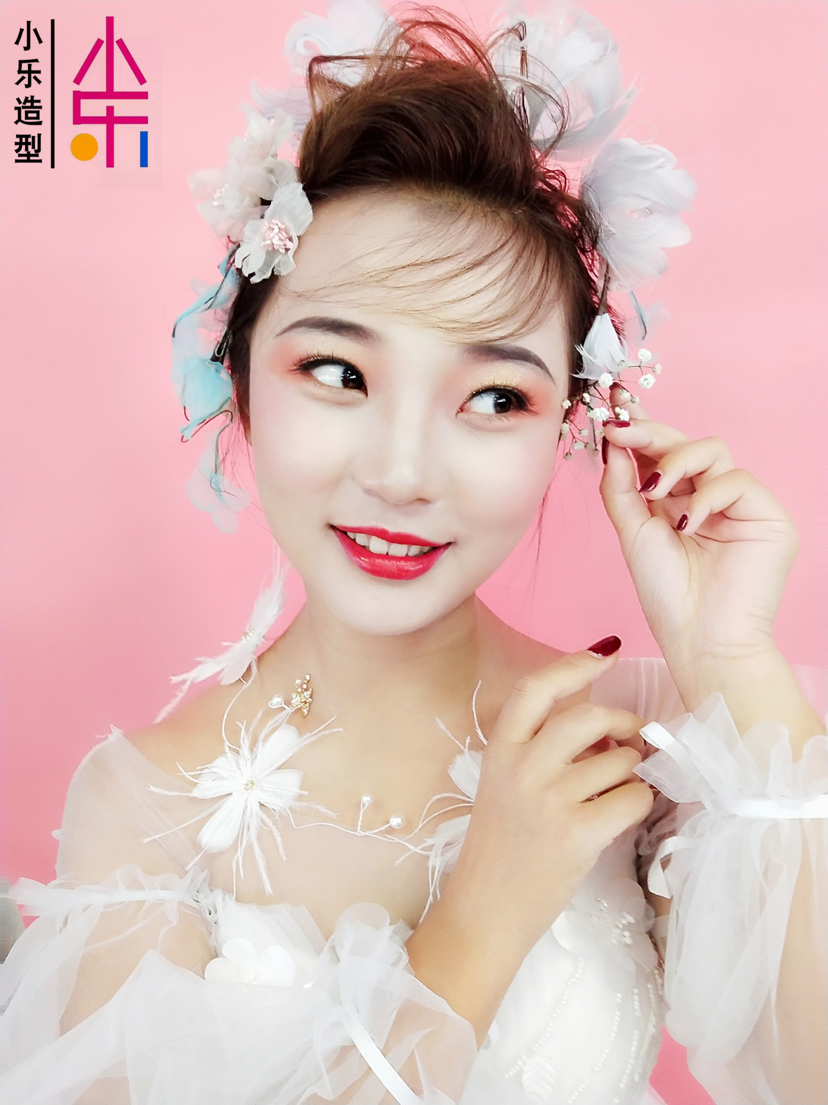 聊城化妝培訓(xùn)學(xué)校聊城學(xué)化妝圖片