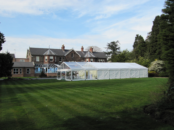 戶外草地婚禮篷房供應(yīng)商 廣瑞篷房品質(zhì)值得信賴