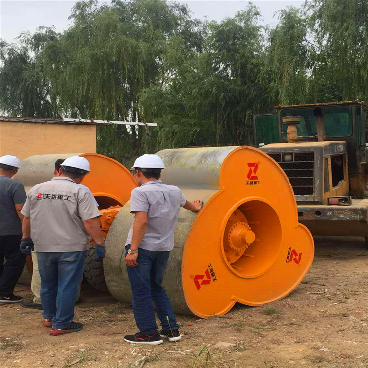 江蘇沖擊壓路機(jī)_沖擊碾在線咨詢