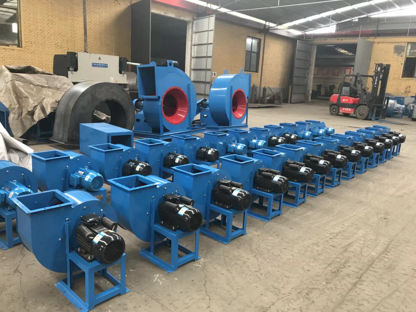 11-62多翼式低噪音離心通風(fēng)機(jī)廠家
