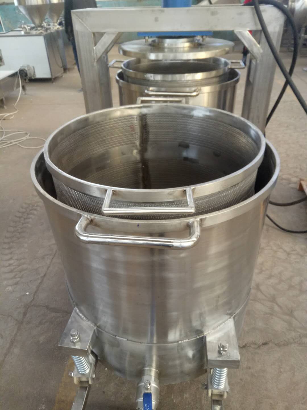 醬菜壓榨機(jī)圖片/醬菜壓榨機(jī)樣板圖 (1)