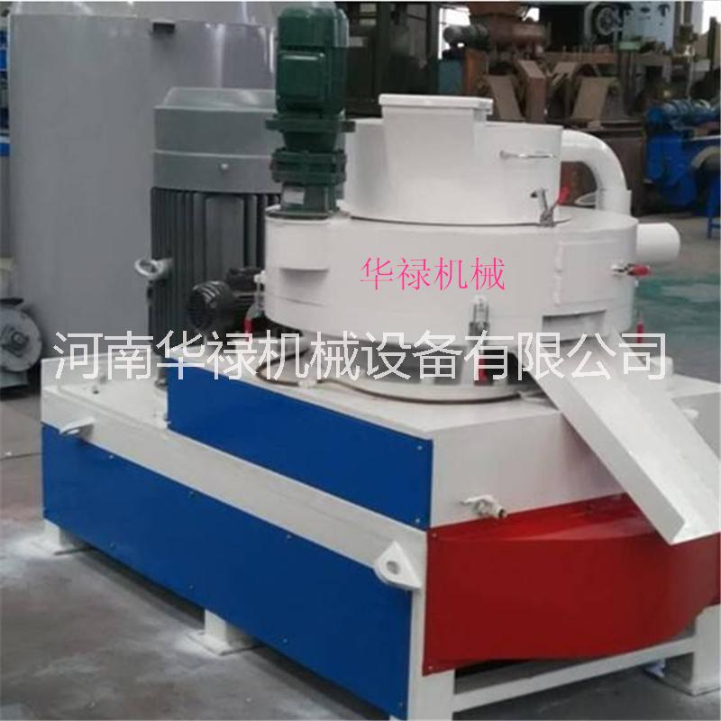 環(huán)保型燃料顆粒機(jī)鋸末木屑顆粒機(jī)
