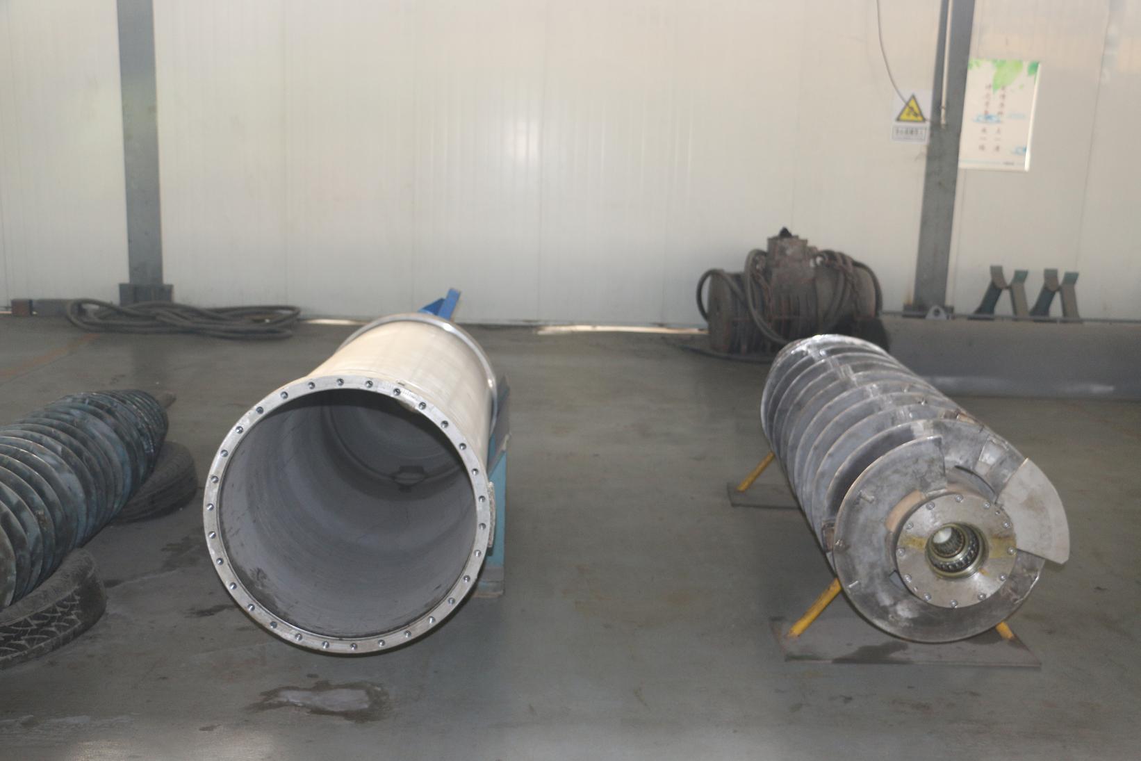 山東韋斯伐里亞離心機(jī)維修公司圖片