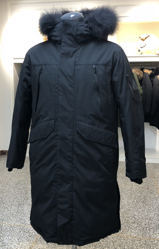 蓄熱親子裝羽絨服生產(chǎn)廠家圖片