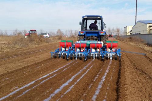 播種機(jī)圖片/播種機(jī)樣板圖 (2)