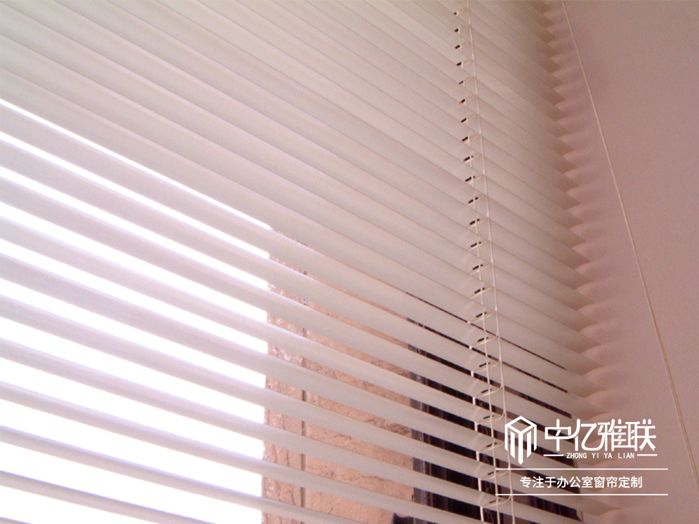 南寧百葉窗葉片、百葉窗調(diào)節(jié)桿廠家