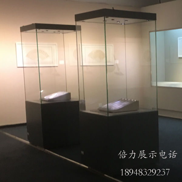 博物館展柜圖片/博物館展柜樣板圖 (3)