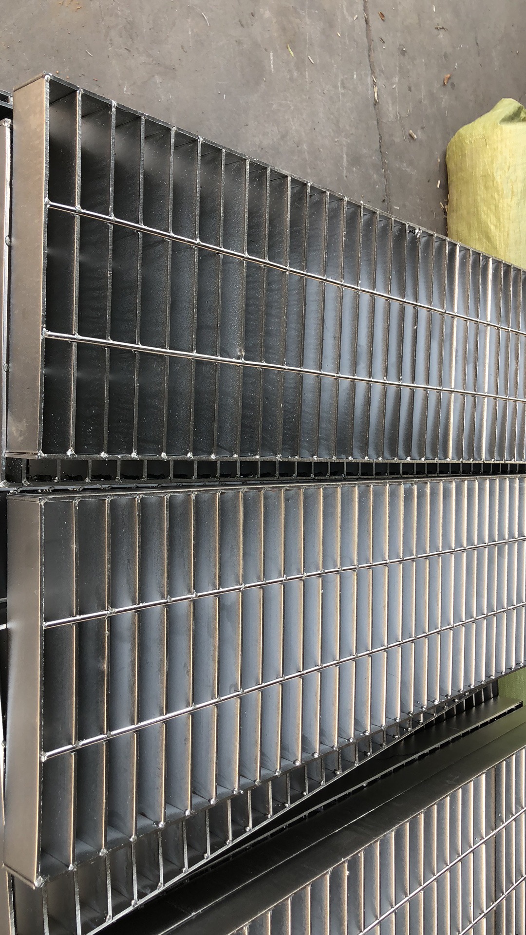 下水道網(wǎng)格蓋板A浮梁縣下水道網(wǎng)格蓋板批發(fā) 下水道網(wǎng)格蓋板廠家批發(fā)