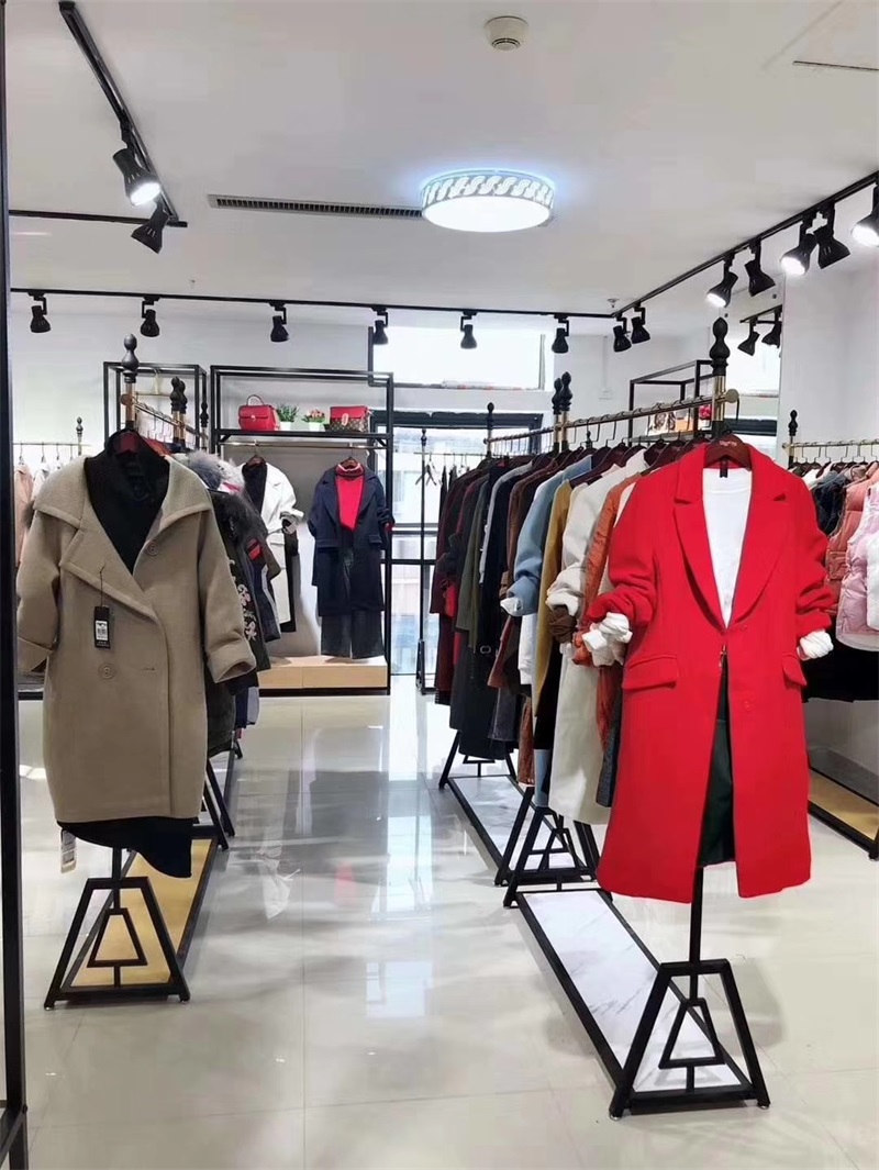 云南服裝店加盟圖片/云南服裝店加盟樣板圖 (3)