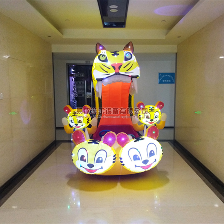 兒童充氣碰碰車廣場(chǎng)電瓶車雙人親子亮片充氣電瓶車外罩廠家直銷可定制