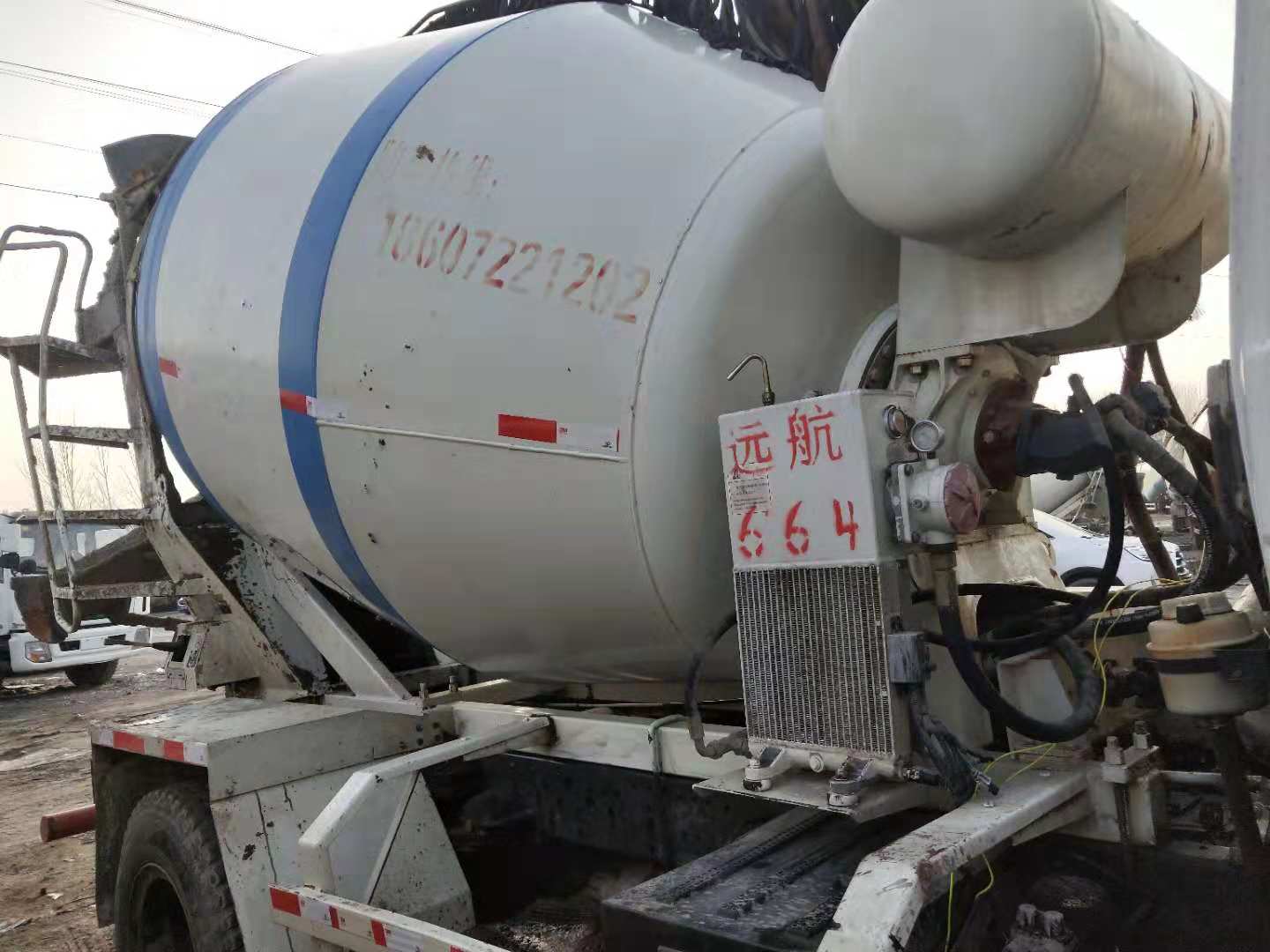 攪拌運(yùn)輸車(chē)圖片/攪拌運(yùn)輸車(chē)樣板圖 (2)