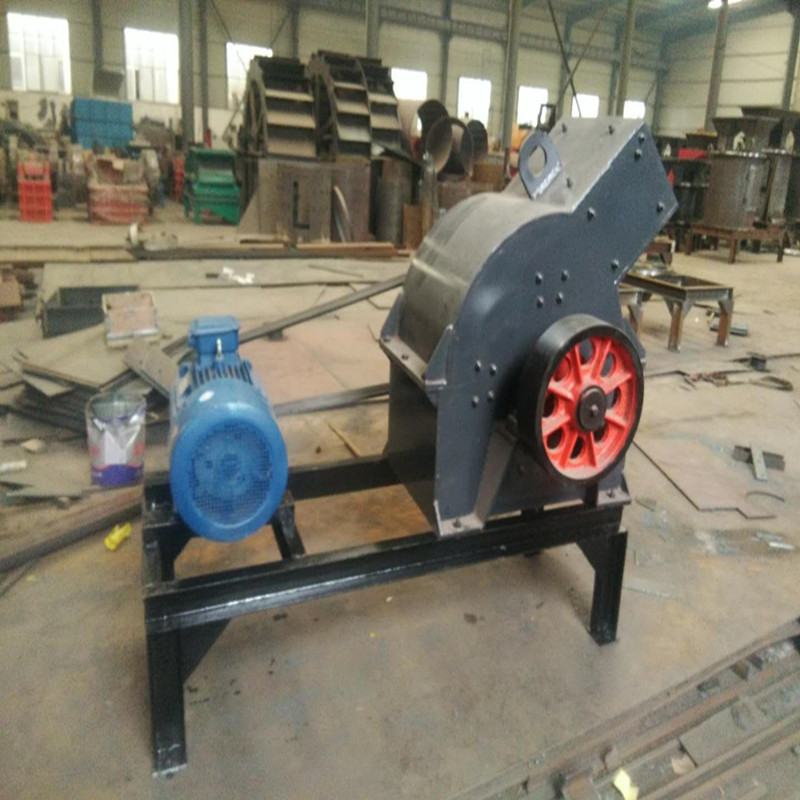 各種型號(hào)錘式破碎機(jī) 礦石破碎機(jī) 砂巖制砂機(jī) 石灰石粉碎機(jī)