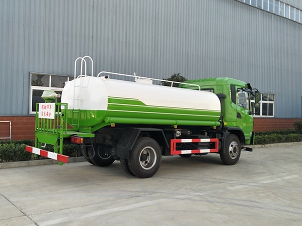 12方大運(yùn)灑水車圖片/12方大運(yùn)灑水車樣板圖 (2)