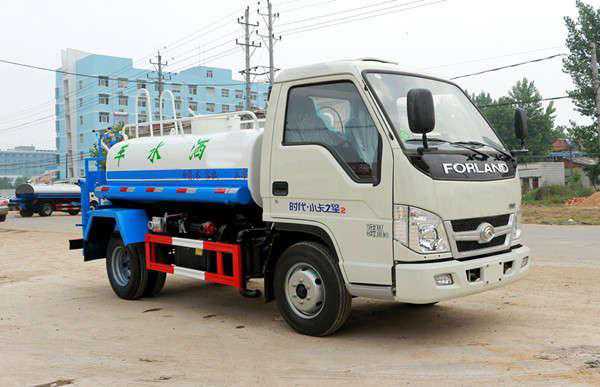 出售多樣式灑水車價格實惠歡迎來電圖片