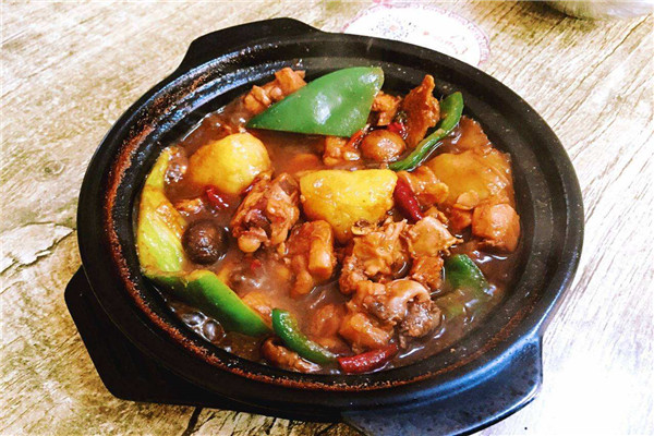 楊銘宇黃燜雞米飯加盟費(fèi)多少錢