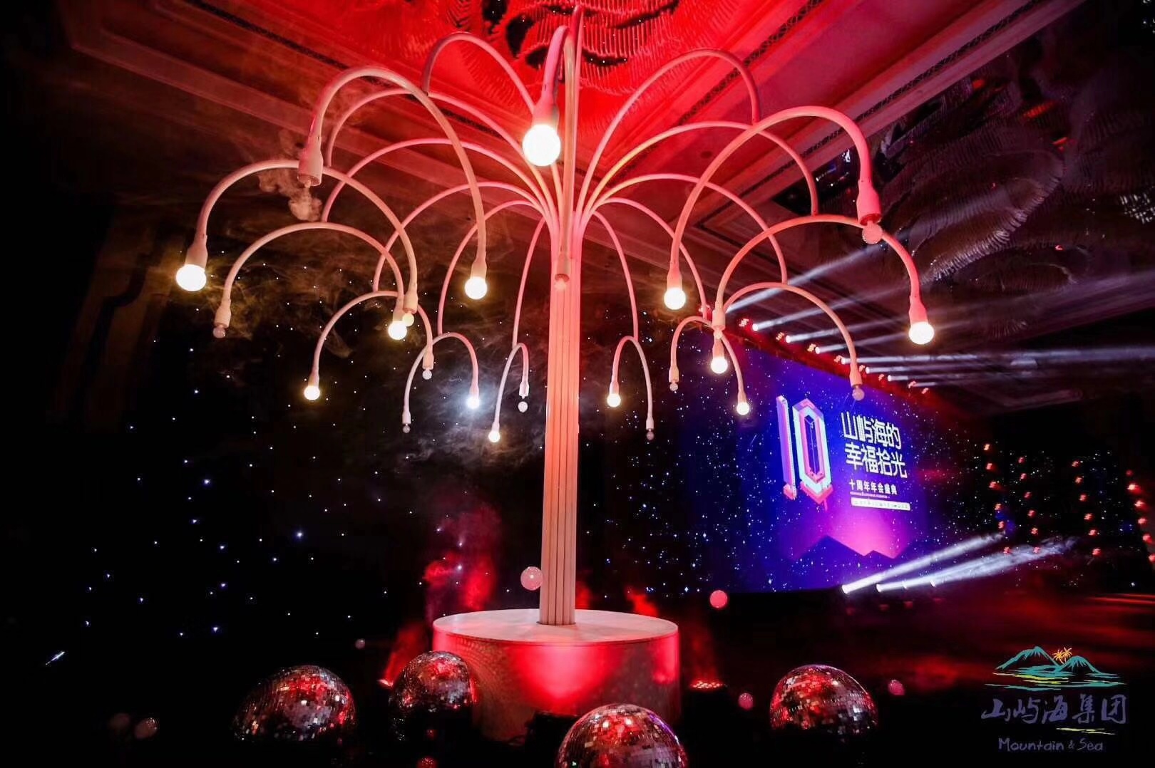 暖場(chǎng)美陳樹(shù)木亮化圖片/暖場(chǎng)美陳樹(shù)木亮化樣板圖 (4)