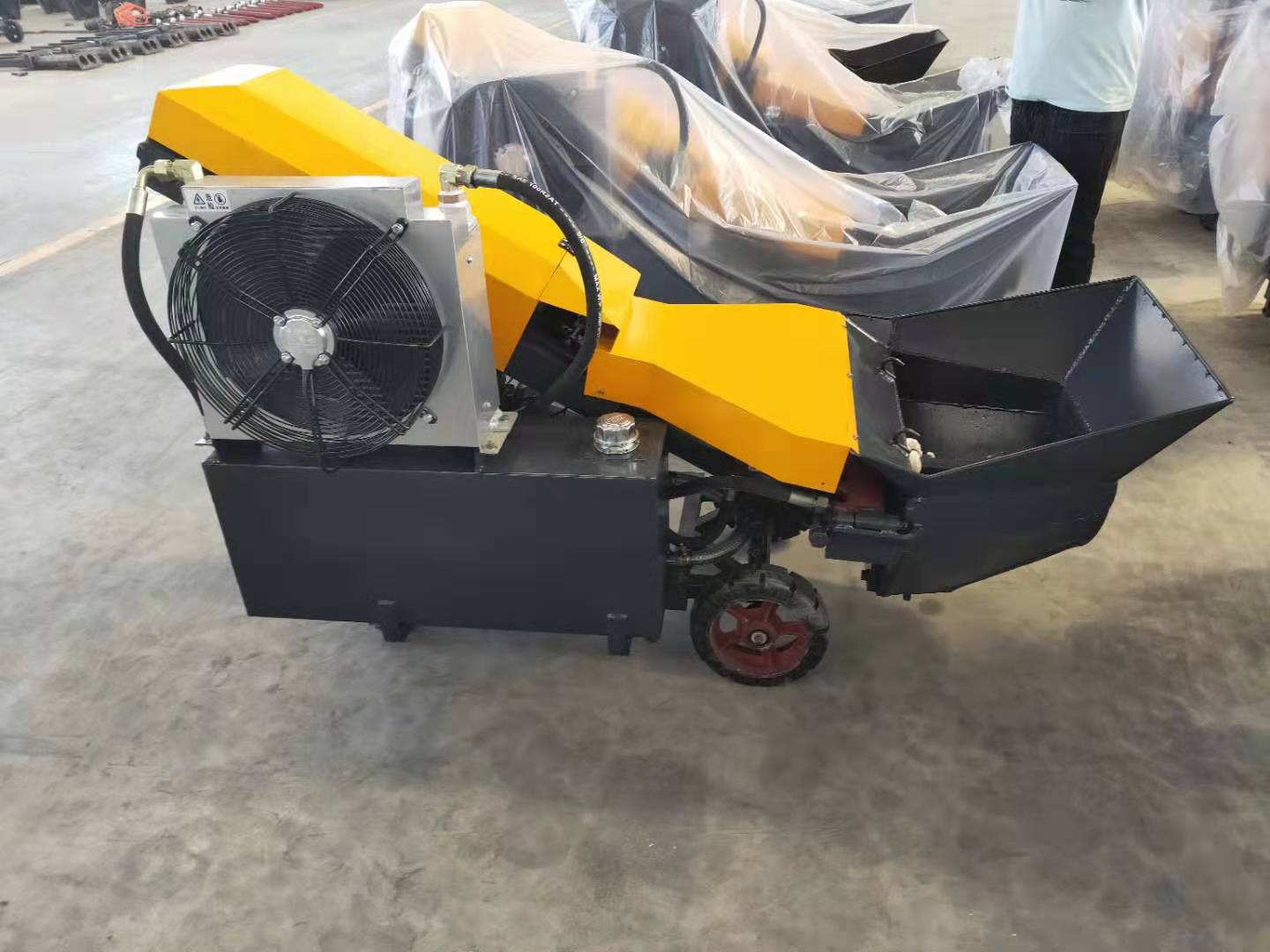液壓二次構(gòu)造柱泵廠家  新型二次構(gòu)造柱澆筑泵   混泥土輸送泵 立式二次構(gòu)造柱泵
