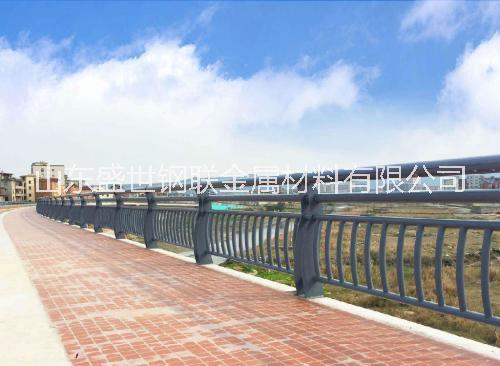 橋梁護(hù)欄 橋梁欄桿圖片