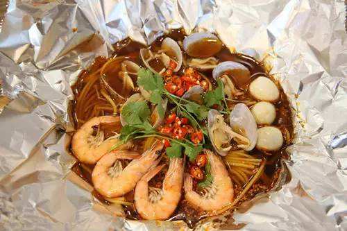 香辣花甲米線培訓(xùn) 罐罐米線培訓(xùn) 先嘗后學(xué)火鍋米線 重慶花甲米線培訓(xùn)