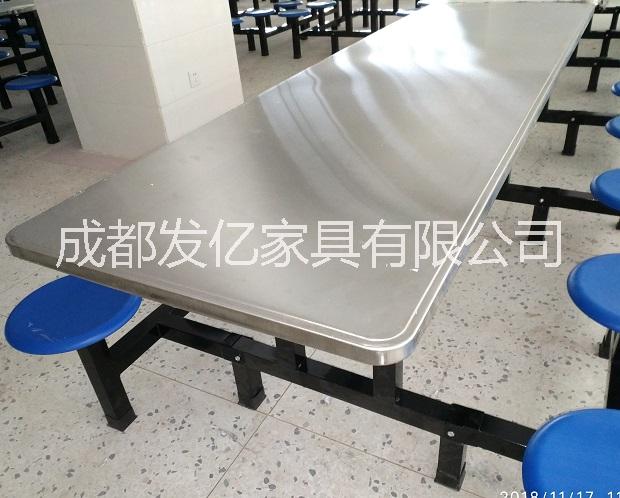 學(xué)校餐廳食堂餐桌快餐座椅成都廠家圖片/學(xué)校餐廳食堂餐桌快餐座椅成都廠家樣板圖 (2)