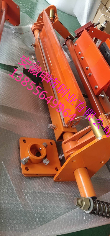 輸送帶鋼刷式耐磨清掃器 刮料器圖片/輸送帶鋼刷式耐磨清掃器 刮料器樣板圖 (4)