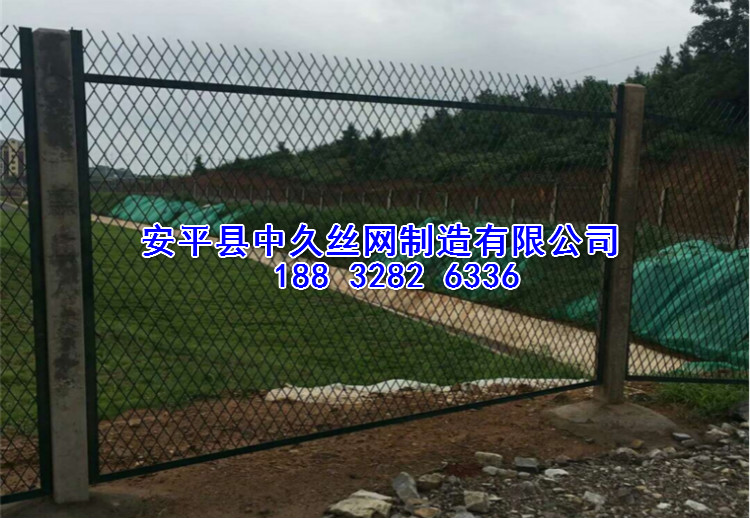 铁路护栏网高铁防护金属网片护栏网工厂铁路防护栅栏