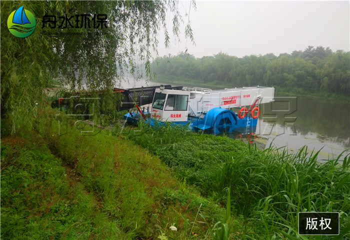 潍坊市割草船垃圾打捞船水葫芦打捞船厂家