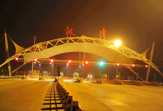 江門市膜結(jié)構(gòu)景觀工程廠家批發(fā)，報(bào)價(jià) 膜結(jié)構(gòu)景觀工程