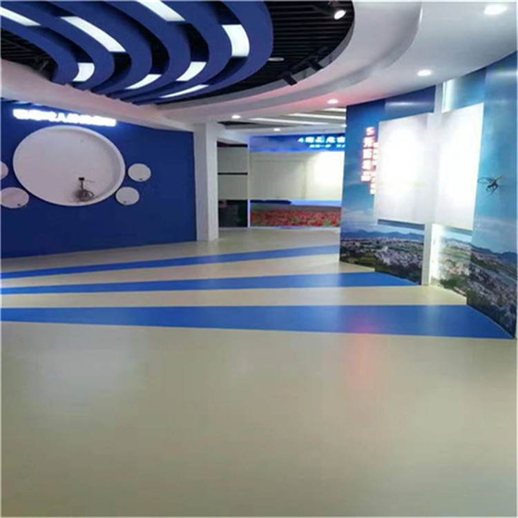 幼兒園塑膠地板每平米價(jià)格圖片/幼兒園塑膠地板每平米價(jià)格樣板圖 (2)