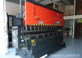 剪板折彎機圖片/剪板折彎機樣板圖 (4)