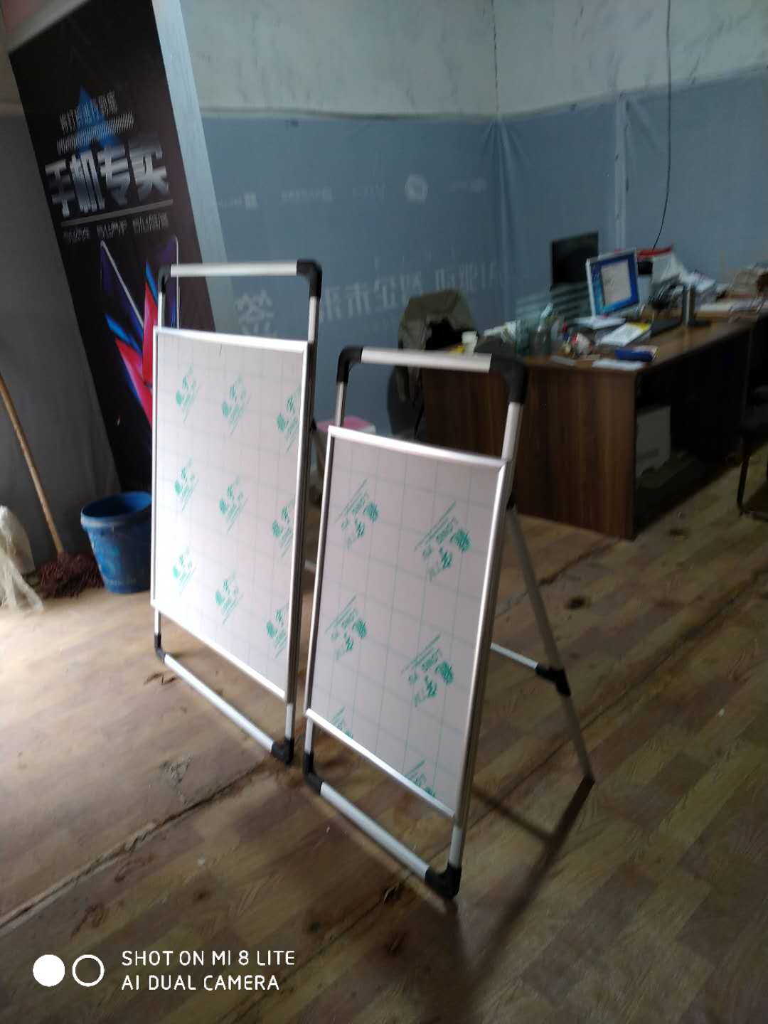 榆林延安 手機店展示燈箱圖片/榆林延安 手機店展示燈箱樣板圖 (4)