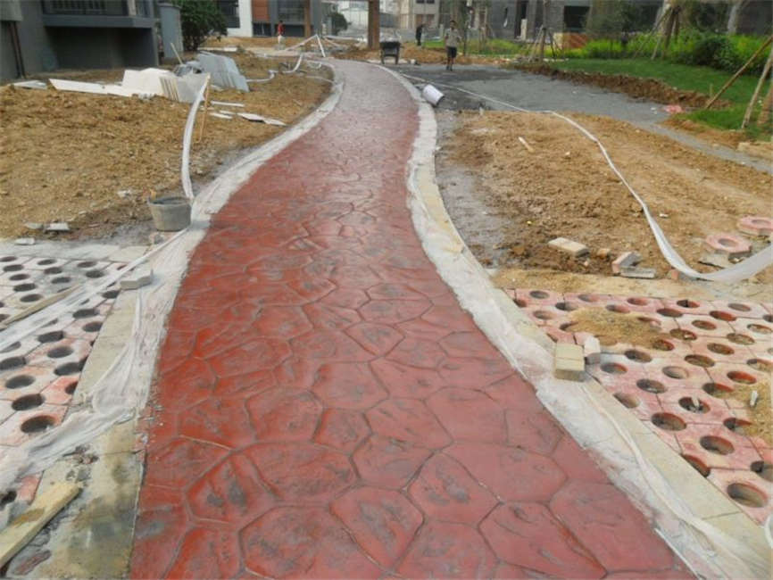 鹽城壓花地坪施工團(tuán)隊(duì)  壓花地坪材料廠家