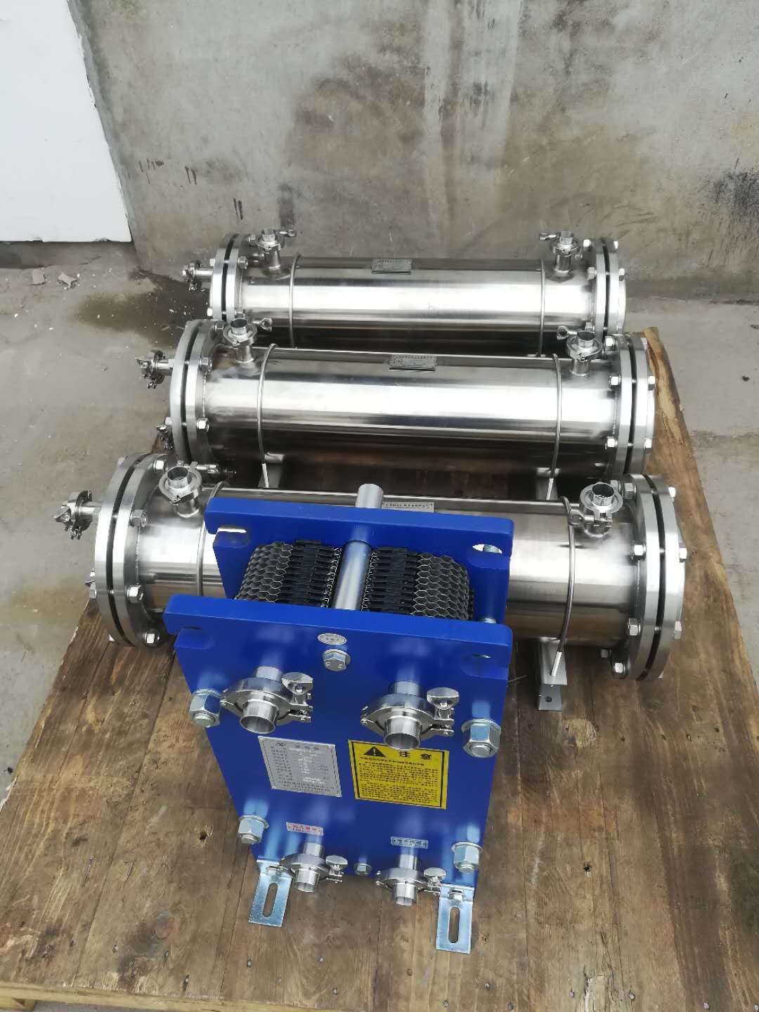 列管式換熱器圖片/列管式換熱器樣板圖 (4)